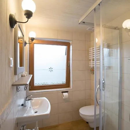 Bed & Breakfast Goscina U Maryny Relaks I W Ogrodzie Poronin
