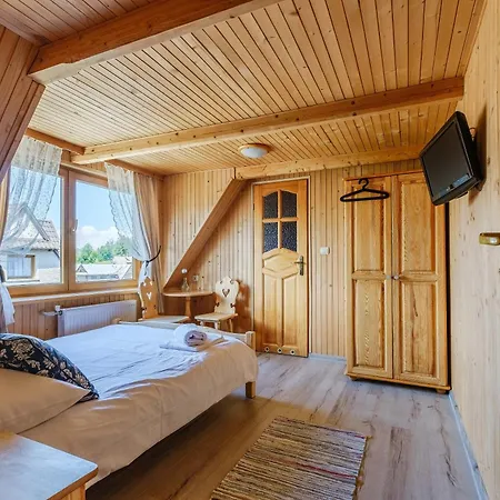 Goscina U Maryny Relaks I W Ogrodzie Bed & Breakfast 3*