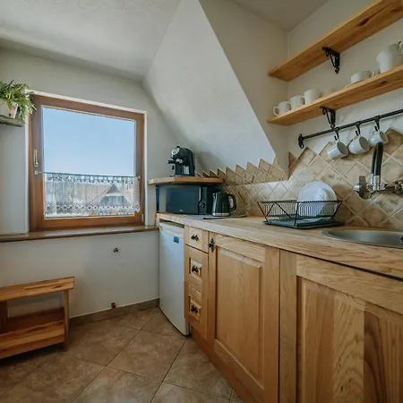 Goscina U Maryny Relaks I W Ogrodzie Bed & Breakfast 3*